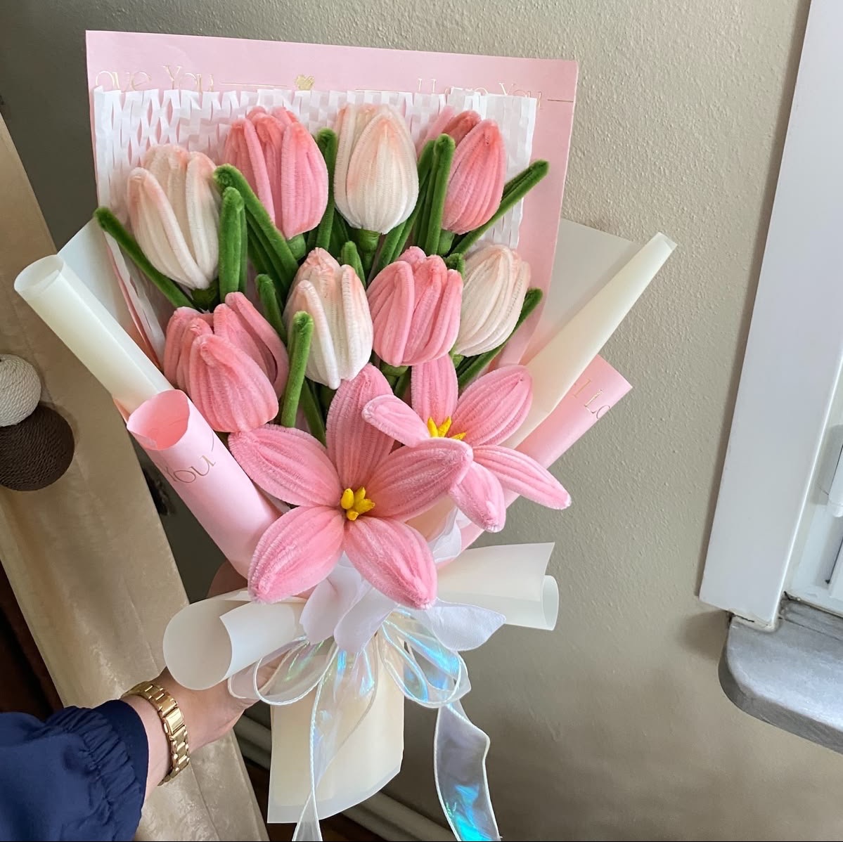 دسته گل لاله ی مخملی/ماندگار وجاودان/در رنگبندی متنوع